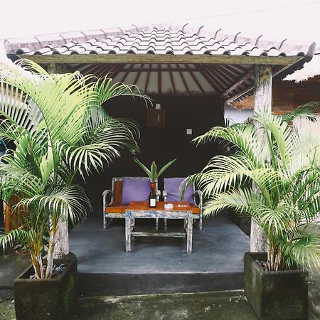 Swan House Canggu 호텔 외부 사진