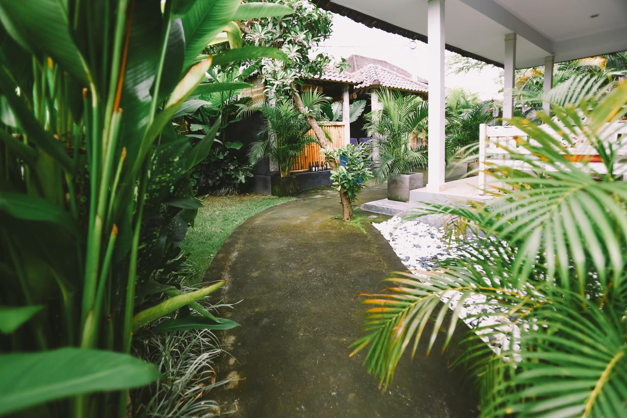 Swan House Canggu 호텔 외부 사진